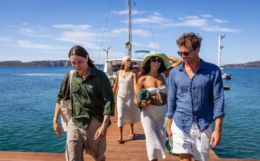 Hotel W Costa Navarino - pomost