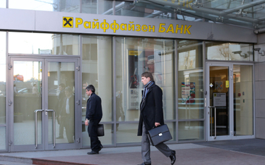 Raiffeisen Bank International (RBI) odkłada wycofanie się z Rosji do… końca wojny na Ukrainie