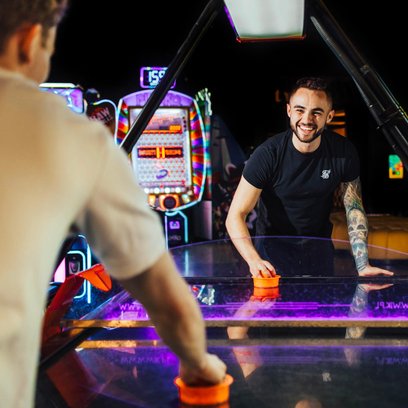 Rozrywka elektroniczna i zręcznościowa to nowość w Hali Koszyki