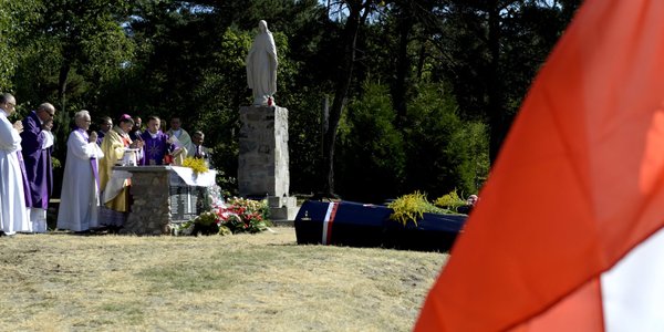 IPN: ruszają prace w Ostrówkach oraz Woli Ostrowieckiej na Wołyniu