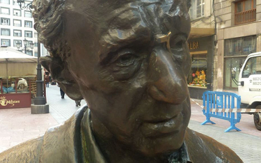Feministki chcą usunąć pomnik Woody'ego Allena w Oviedo