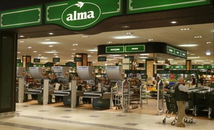 Tanieją akcje Almy Marketu