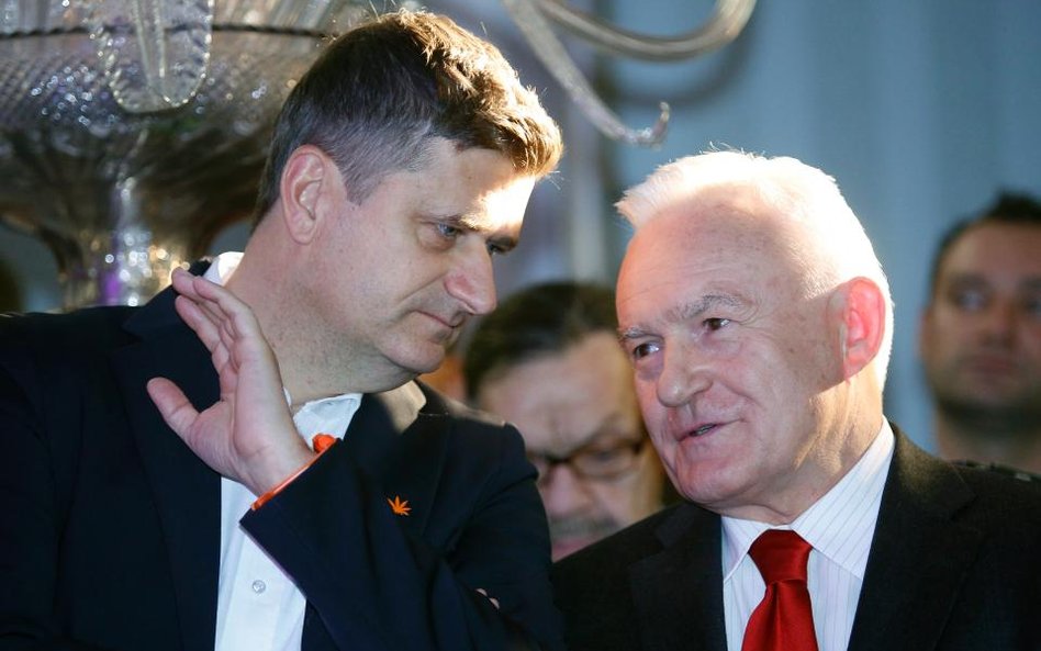 Plagiatowe wojny w parlamencie