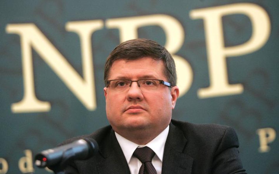 W kwietniu stopy bez zmian