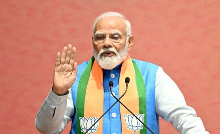 Narendra Modi liczy, że m.in. podbój kosmosu i poprawa wizerunku kraju przyniosą mu zwycięstwo