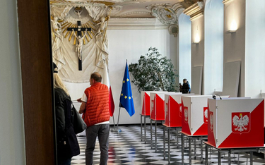 Głosowanie w domu katolickim, obok Instytutu Polskiego w Dusseldorfie.