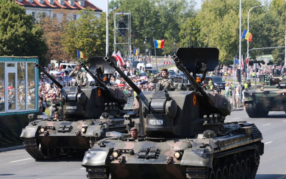 W przemarszu wzięli udział przedstawieciele wojsk rumuńskich