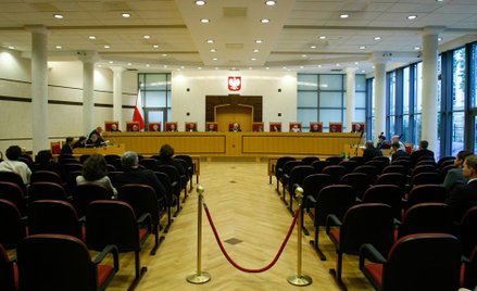 Trybunał Konstytucyjny nie miał prawa zakazywać Sejmowi wyboru sędziów