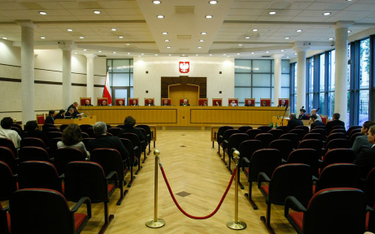 Trybunał Konstytucyjny nie miał prawa zakazywać Sejmowi wyboru sędziów