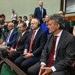 Ambasador USA w Polsce Thomas Rose na sali posiedzeń Sejmu. Posłowie przyjęli uchwałę z okazji 250. 
