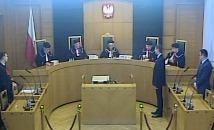 Koronawirus opóźnia rozstrzygnięcie Trybunału Konstytucyjnego ws. sporu kompetencyjnego