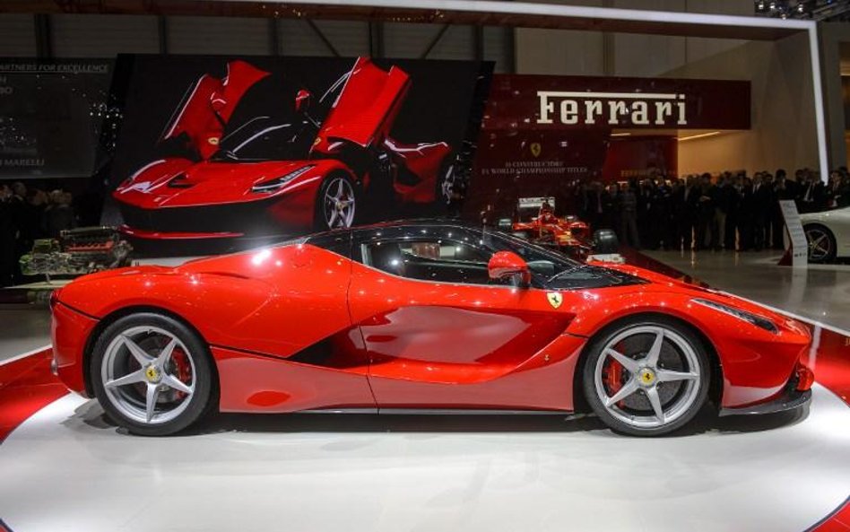 nowe hybrydowe LaFerrari