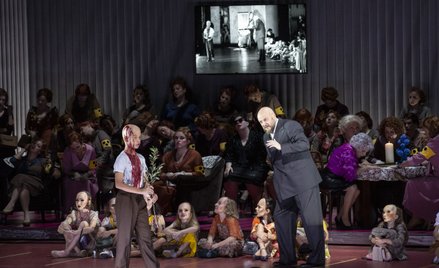 "Makbet" Krzysztofa Warlikowskiego  w Salzburgu