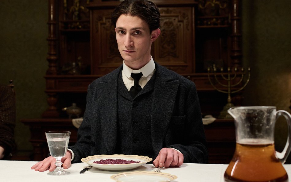 Idan Weiss jako tytułowy bohater filmu „Franz Kafka”