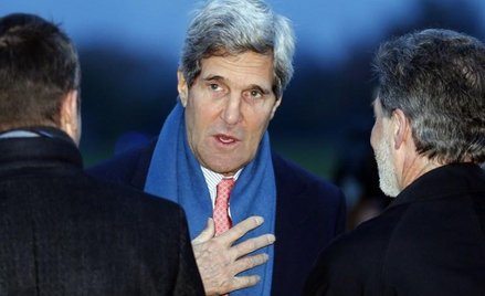 Sekretarz Stanu USA John Kerry po przybyciu do Genewy.