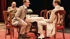 „Klub kawalerów”: Frajda na scenie