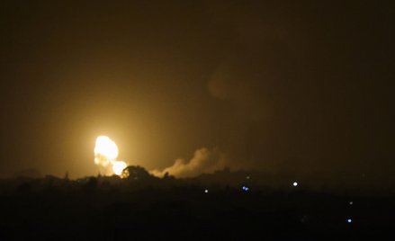 Nocne uderzenie Izraela na cele w Strefie Gazy