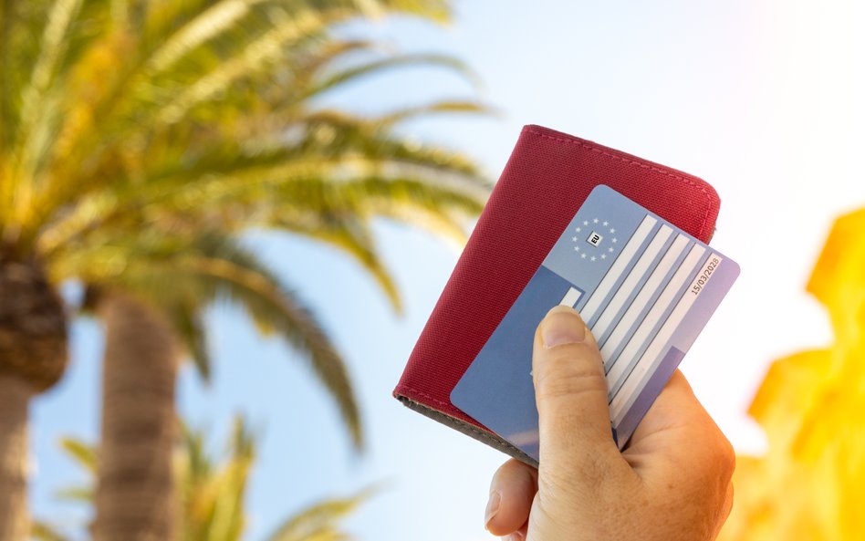 Zmiany w składaniu wniosków o kartę EKUZ. Nowe zasady w 2026 r.