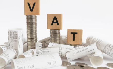 Utrata prawa do zwolnienia z VAT - obowiązki firmy z VAT-R