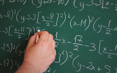 MEN reaguje na raport NIK: matematyka zostanie na maturze