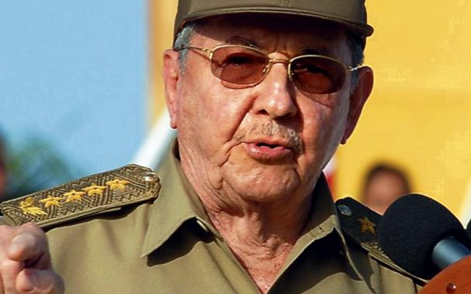 Raul Castro, kubański przywódca: ,,Nawet lekarze zarabiają bardzo mało, podobnie jak my wszyscy”