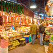 Marnotrawstwo jedzenia zaczyna się między półkami w supermarkecie