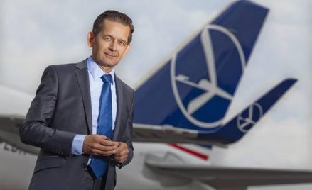 Marcin Piróg źródło: „PLL LOT S.A. fot. Marek Wiśniewski”.