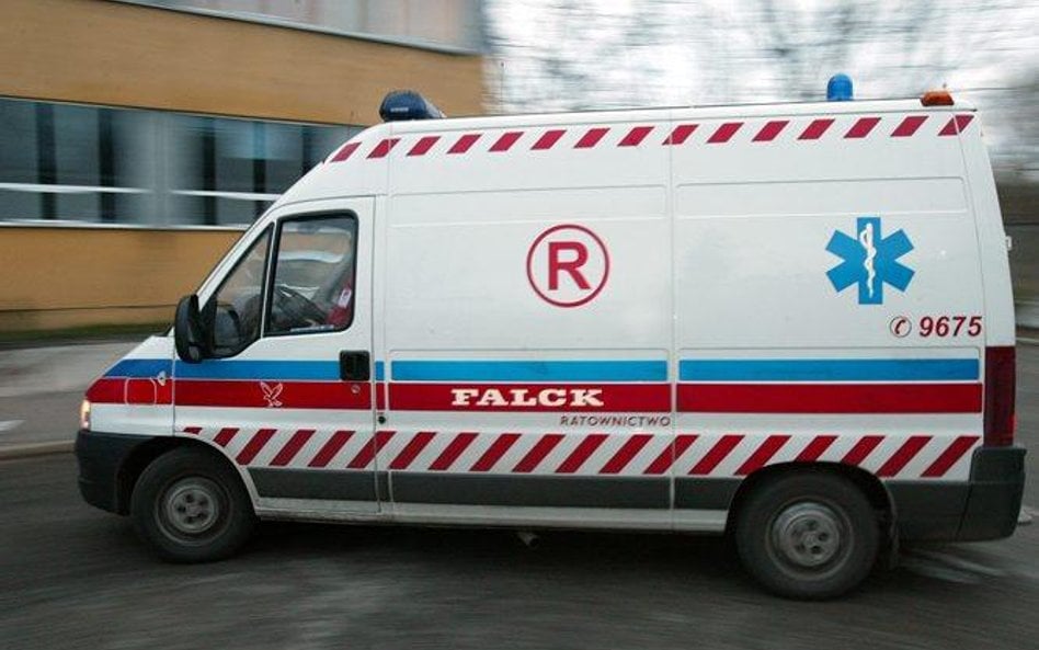 Falck Medycyna, największe w kraju prywatne pogotowie, dysponuje dziś ponad 200 karetkami.