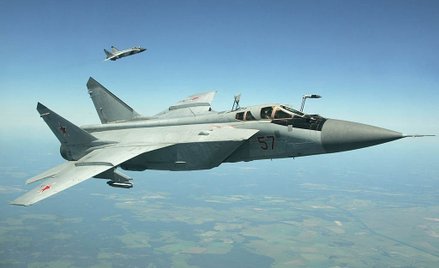 Rosyjski ciężki myśliwiec MiG-31K