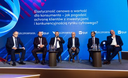 Uczestnicy debaty wskazywali, że stabilność cen usług telekomunikacyjnych w Polsce zaczyna kolidować
