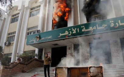 Kair: starcia na uniwersytecie