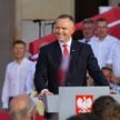 Prezydent RP Karol Nawrocki przemawia podczas uroczystości z okazji rocznicy zaprzysiężenia go na Ur