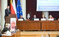 Rafał Trzaskowski na sesji rady miasta
