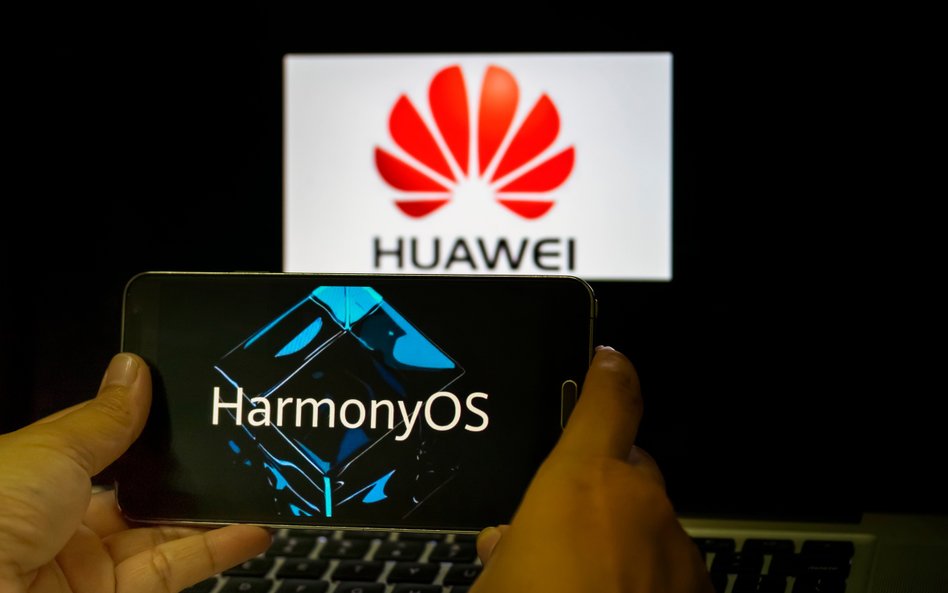 Huawei przyspiesza ofensywę przeciw Google. Bronią jest HarmonyOS
