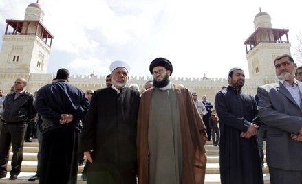 Tysiące sunnitów wysiedlanych w północnym Iraku