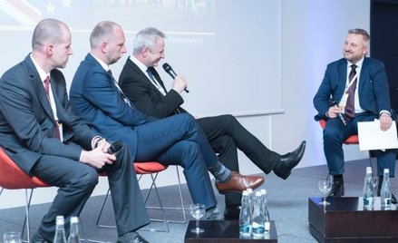 Dywersyfikacja odbiorców to jeden ze sposobów na zarządzanie ryzykiem – mówili uczestnicy debaty