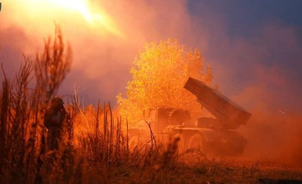 USA przeznaczyły ponad 40 miliardów dolarów na pomoc wojskową dla Ukrainy