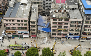 Chiny: Zawalił się budynek, los kilkudziesięciu osób wciąż nieznany