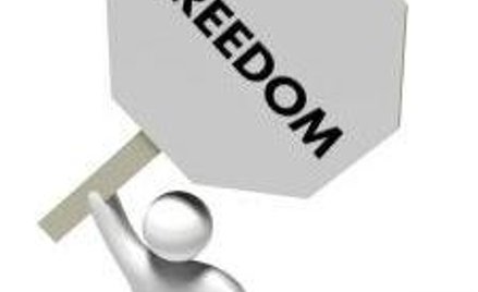 Szefowi wolno zastrzec w kontrakcie rezygnację z lojalności