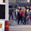 UOKiK ukarał właśnie firmy transportowe za zmowę w przetargu na dowóz dzieci do szkół. Prowadzi też 