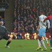 Łukasz Fabiański broni w meczu Crystal Palace - West Ham