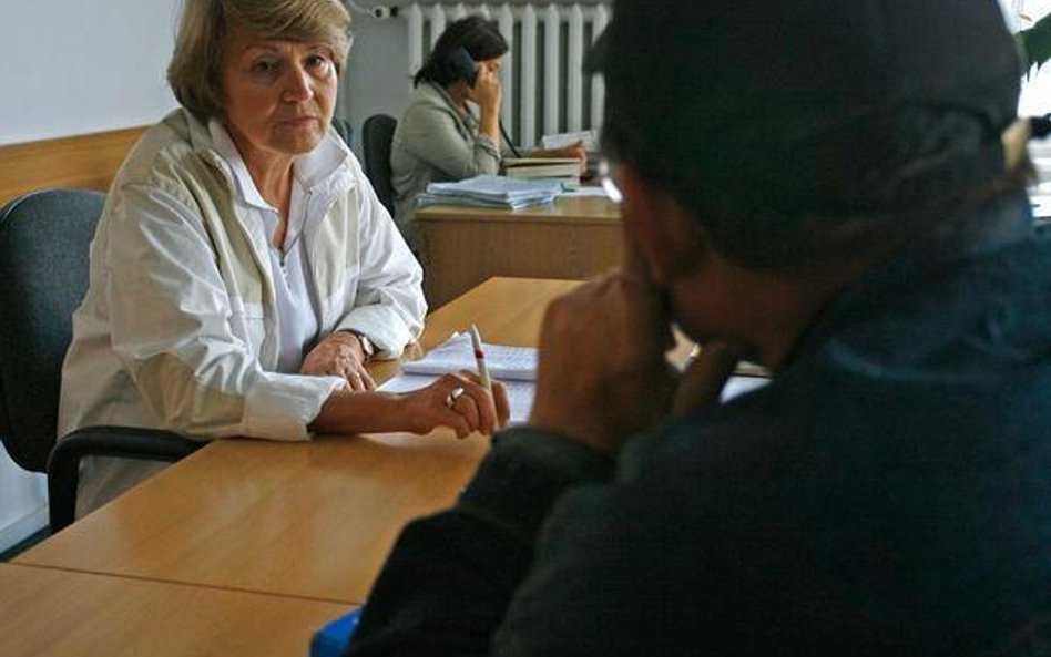 Adwokaci o powierzeniu świadczenia bezpłatnej pomocy prawnej prawnikom z organizacji pozarządowych