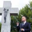 Prezydent Andrzej Duda w czasie uroczystości na skwerze Wołyńskim w Warszawie