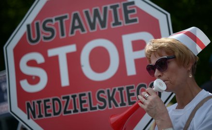 Protesty medyków - Sejm odrzucił senackie poprawki i podtrzymał rządową wersję ustawy z siatką płac 