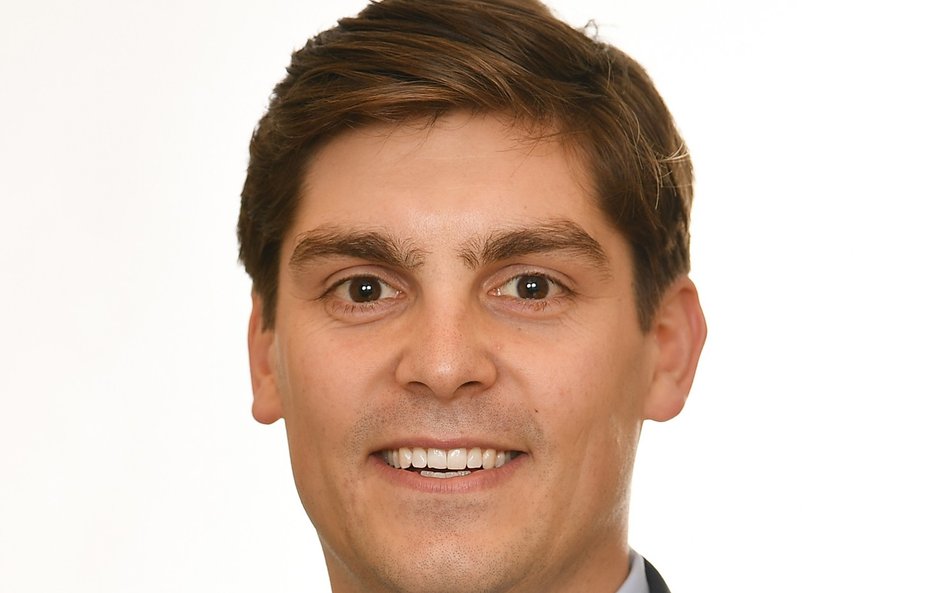 Luke Barrs, globalny dyrektor ds. fundamentalnego zarządzania portfelami akcji klientów, Goldman Sac