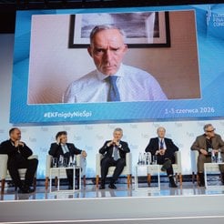 Uczestnicy debaty „Polska w świecie: pozycja gospodarcza i militarna – nowe perspektywy, globalne wy