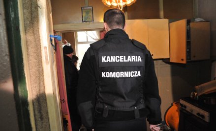 Nowa ustawa o komornikach sądowych ustanowiła wymóg uzupełnienia wykształcenia.