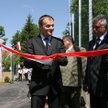 Premier Donald Tusk otwiera boisko w Izdebkach