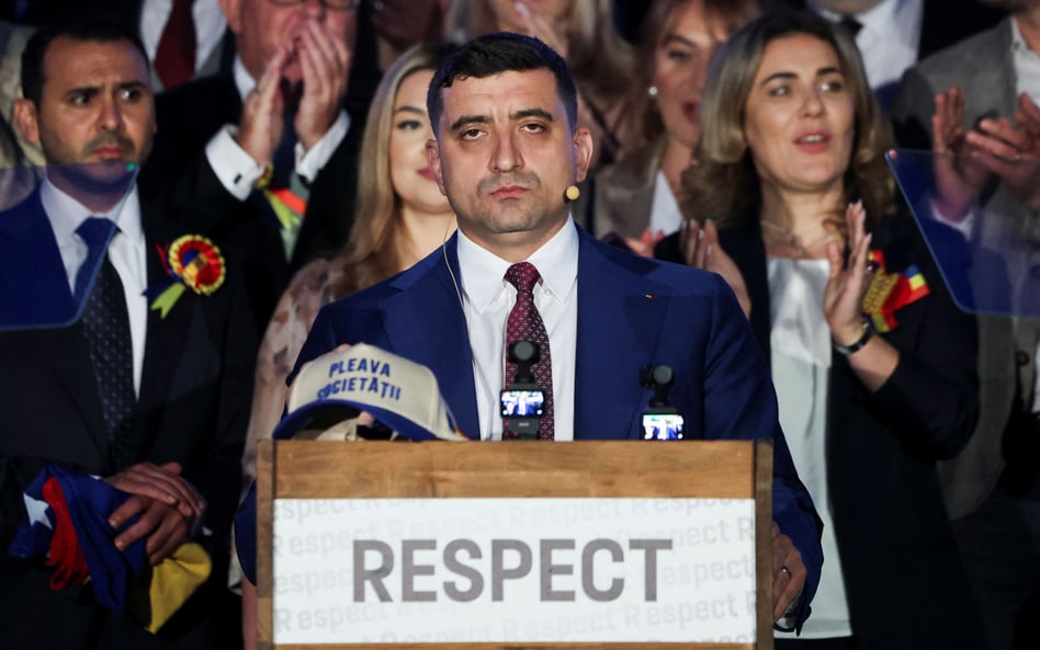 George Simion podczas wieczoru wyborczego 18 maja