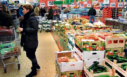 Sklepy liczą na przedświąteczny napływ klientów